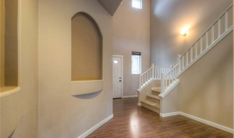 3800 Southlake Dr Se - Photo 3 of 9