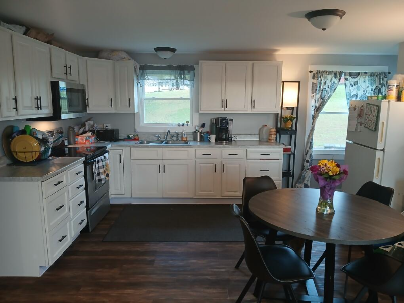 2314 North Penryn Road - Photo 2 of 7