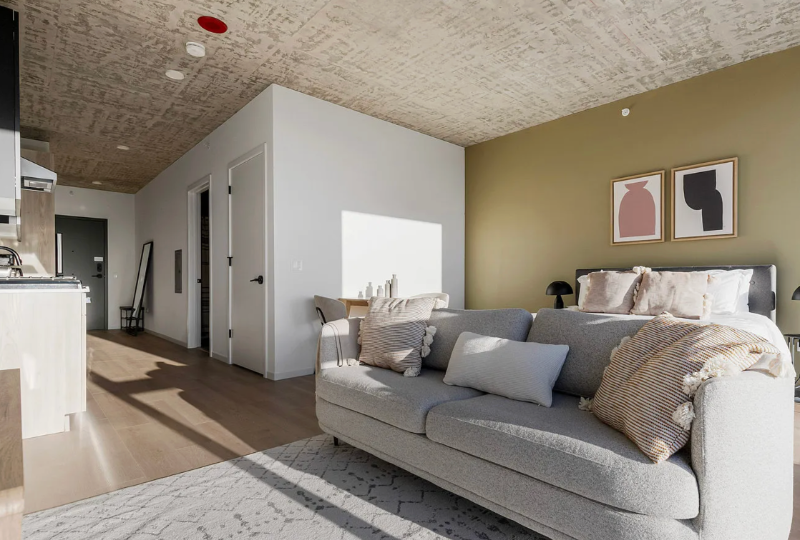 171 North Morgan Street - Photo 3 of 20