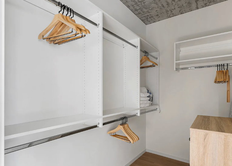 171 N Morgan St - Photo 4 of 20