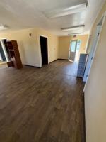 featured image of 207 W Walnut St