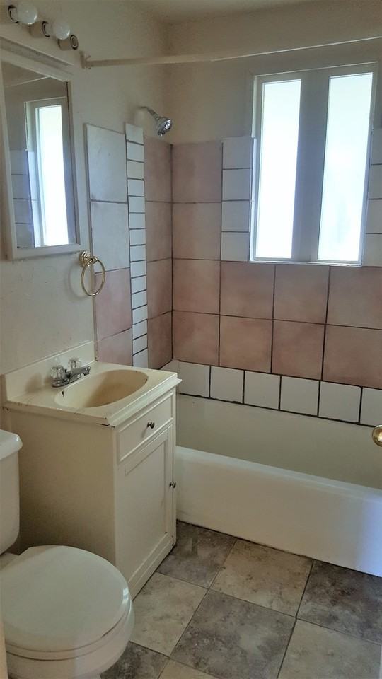 6008 North Douglas Drive - Photo 7 of 8