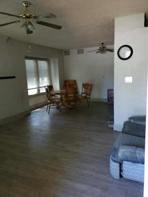 921 North Main Street - Photo 2 of 2