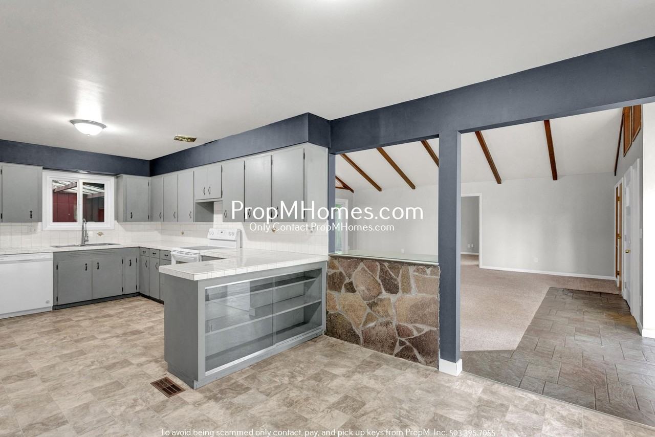 19992 19992 S South End Road - NEW PROPERTY - Photo 7 of 34