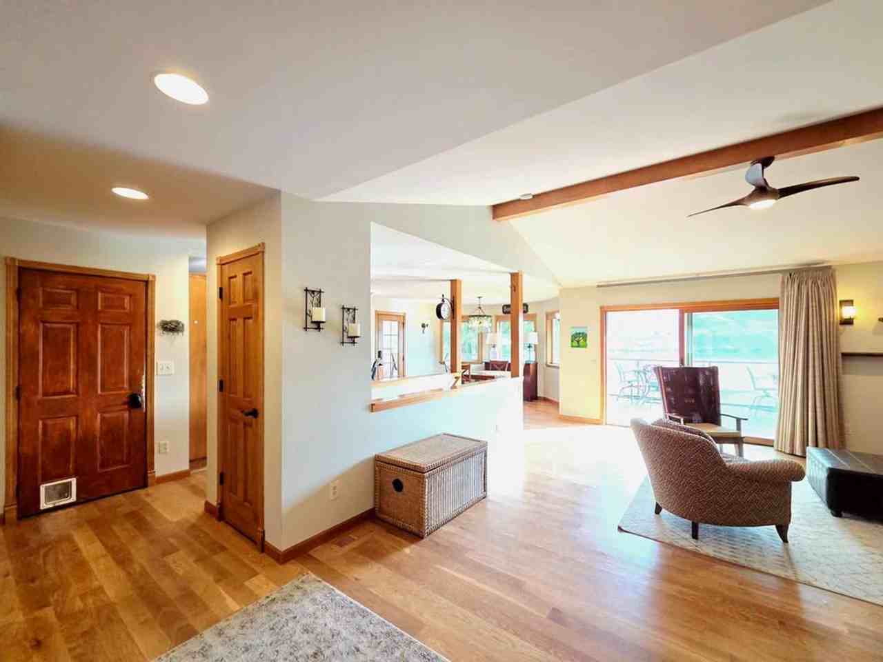 7491 Pot O Gold Ln - Photo 6 of 50