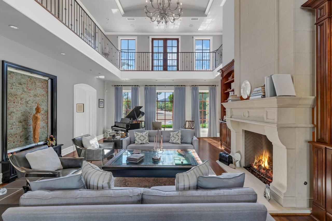 6032 E Lincoln Dr - Photo 4 of 28