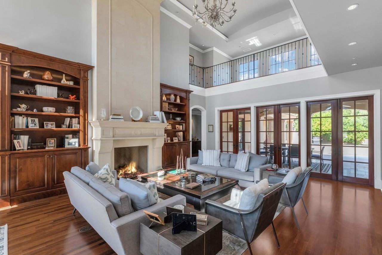 6032 E Lincoln Dr - Photo 6 of 28