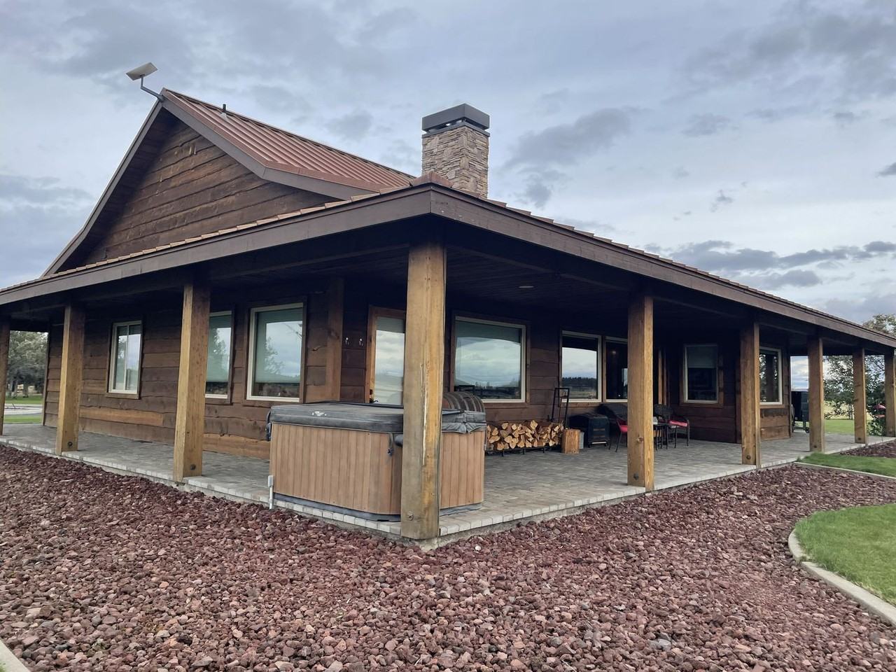 68590 Cloverdale Rd - Photo 3 of 15