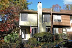 featured image of 964 Sutton Ct