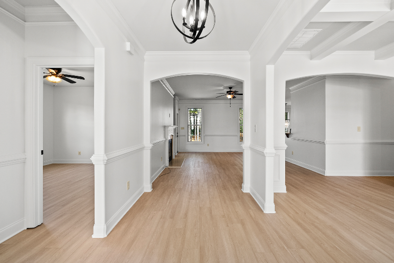 73 Old Barn Way - Photo 2 of 20