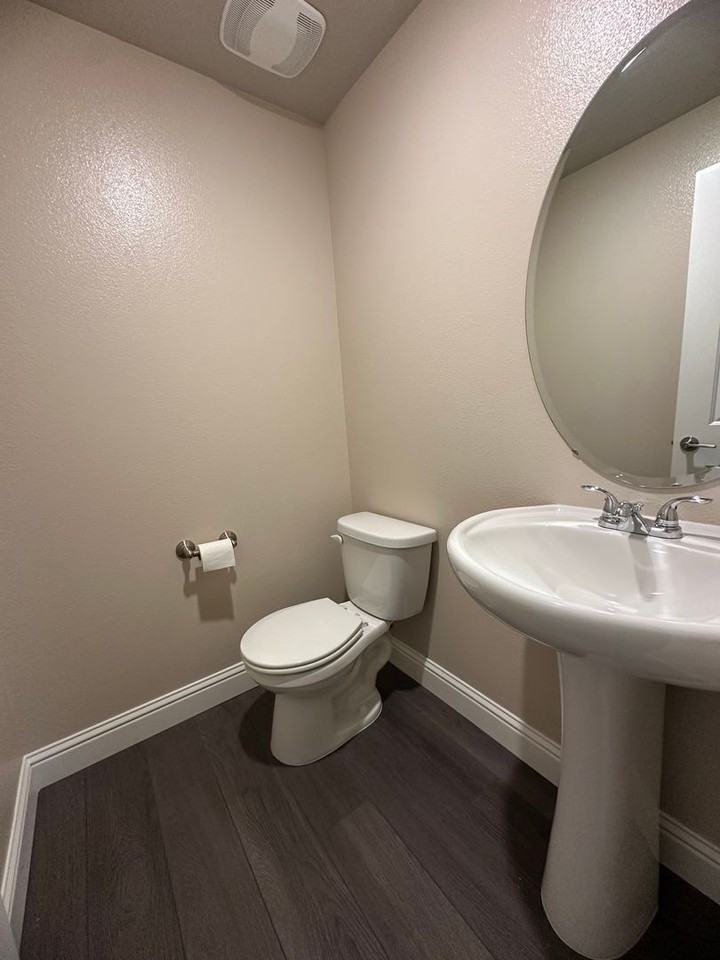 866 Congaree Ln - Photo 4 of 20