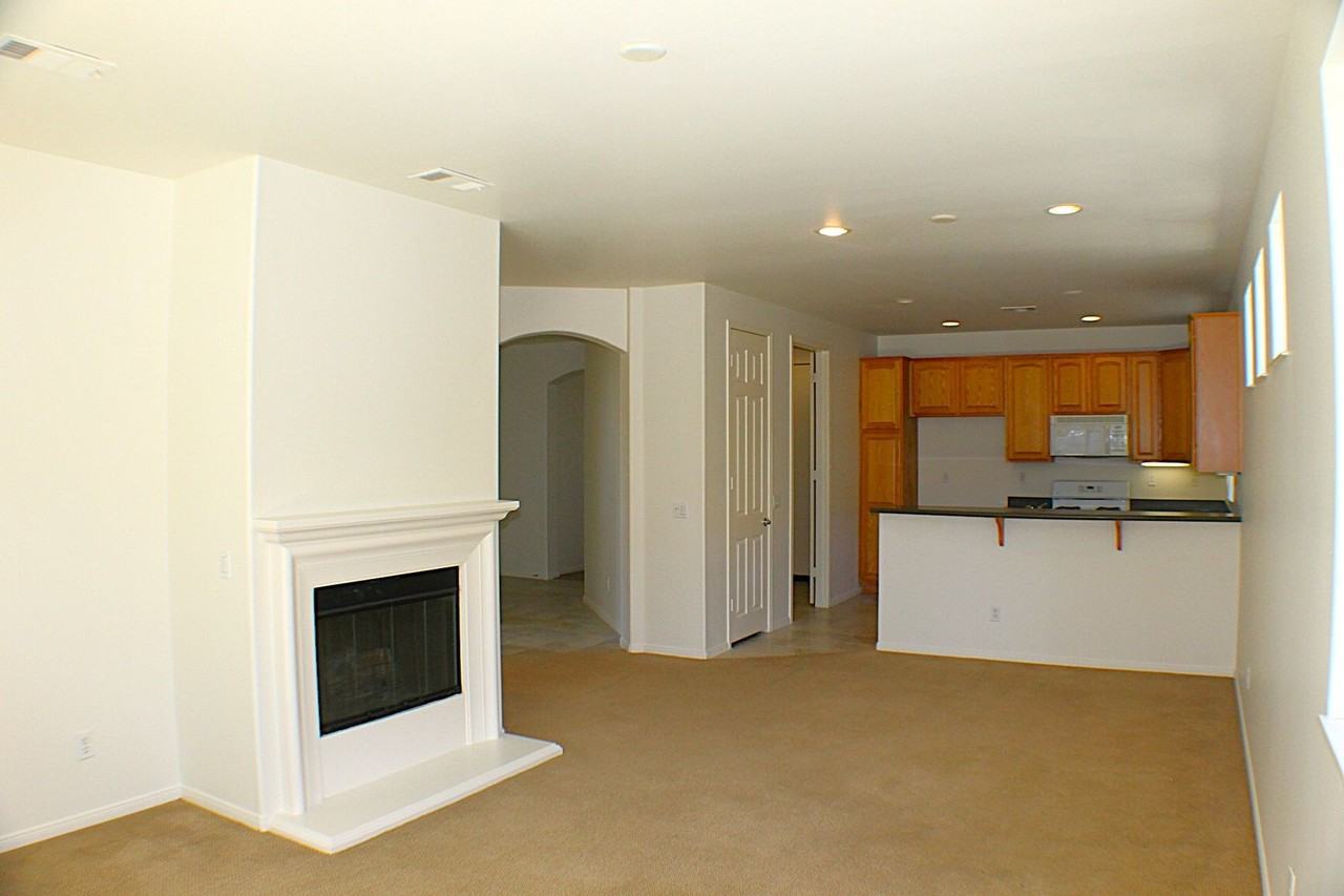 1189 Blackbrush Road - Photo 5 of 21