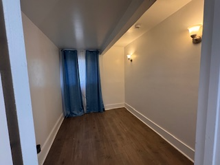 1100 W 48th St - Photo 4 of 12