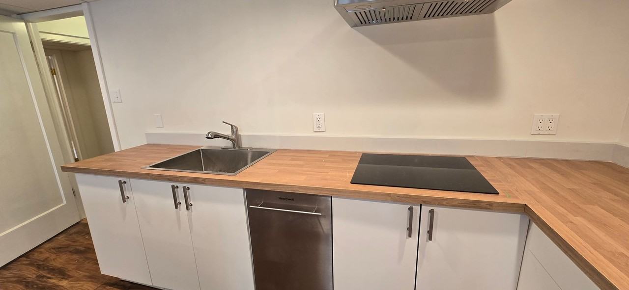 2940 19th Street - Photo 2 of 18