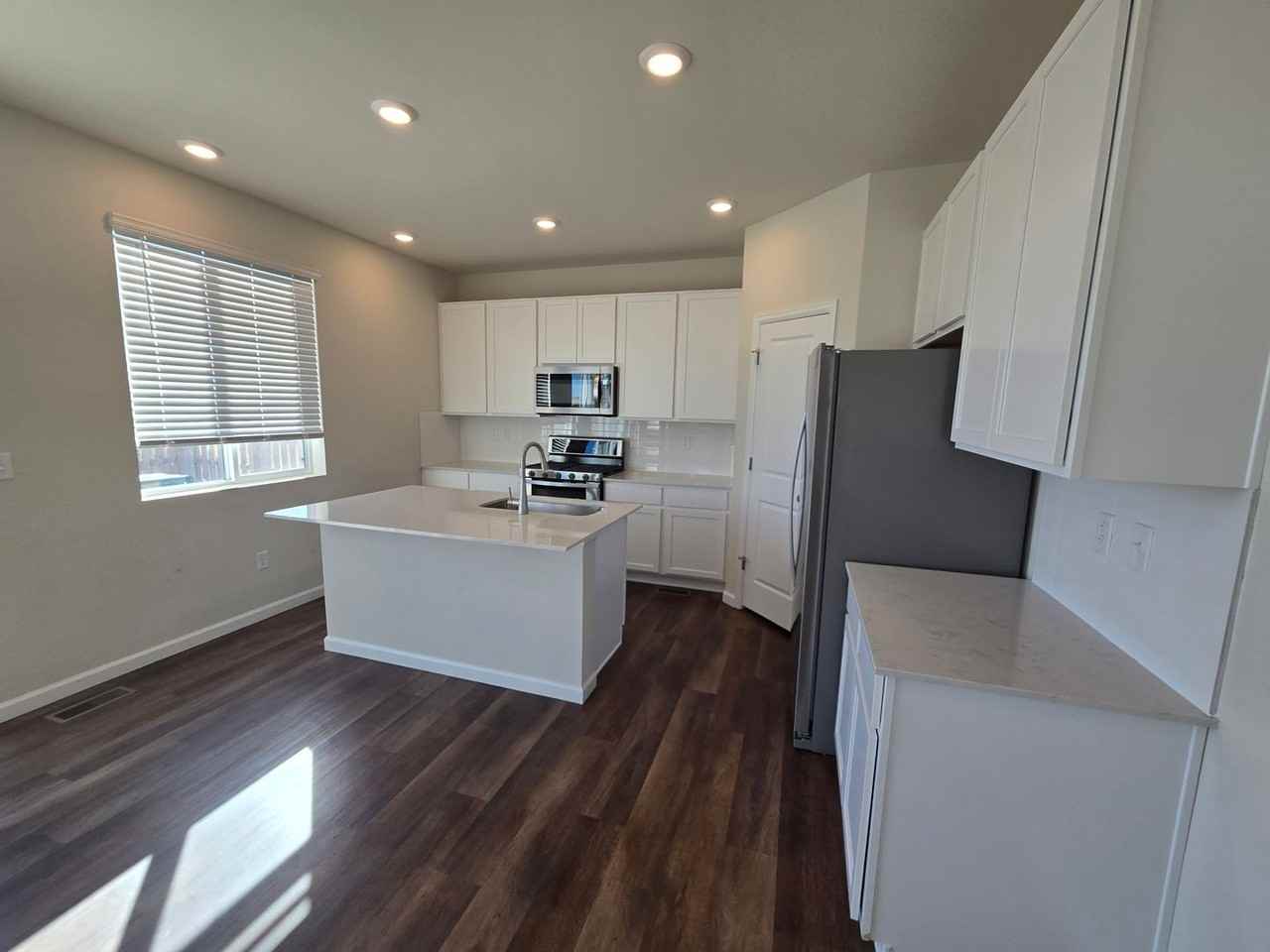 12328 East 100th Place - Photo 2 of 35