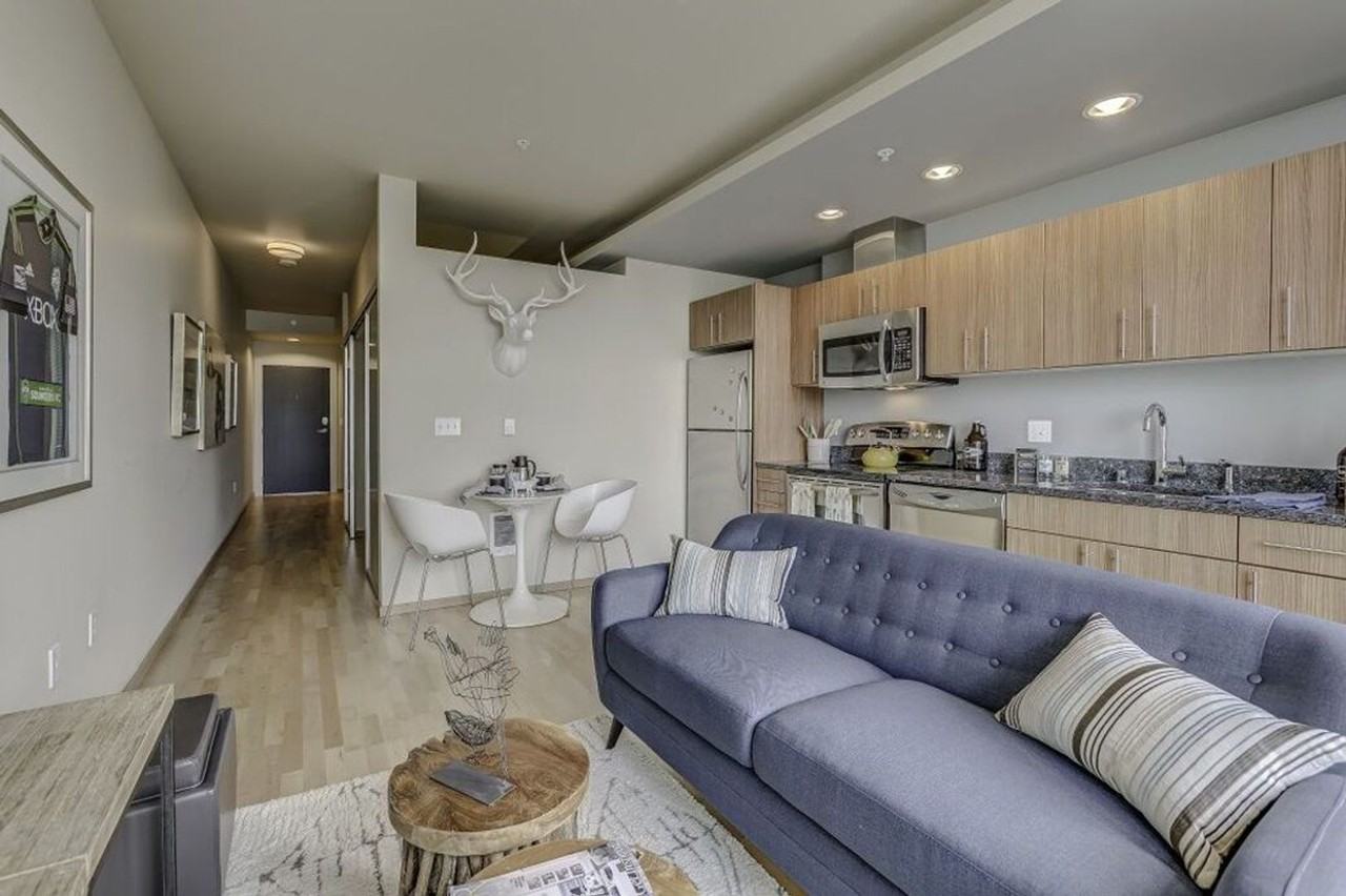 206BEL 206 Bell - Photo 3 of 27