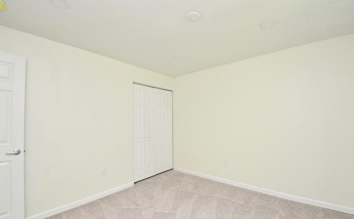 16501 Accolawn Rd #NA - Photo 2 of 32