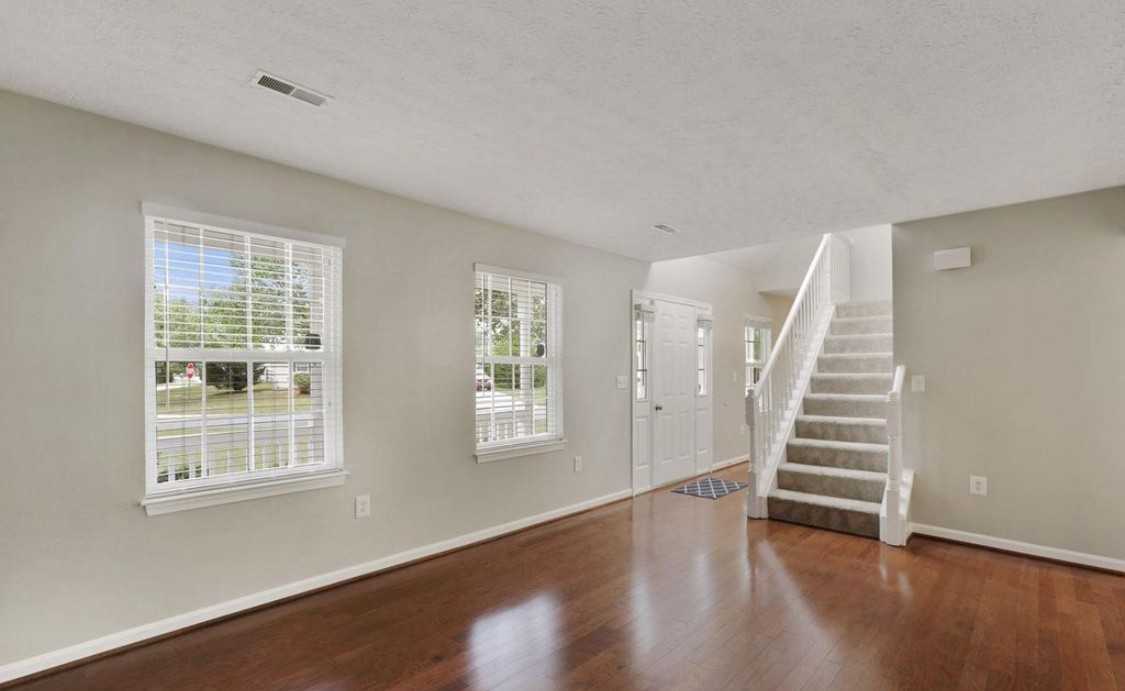 5601 Skate Ct #NA - Photo 3 of 40