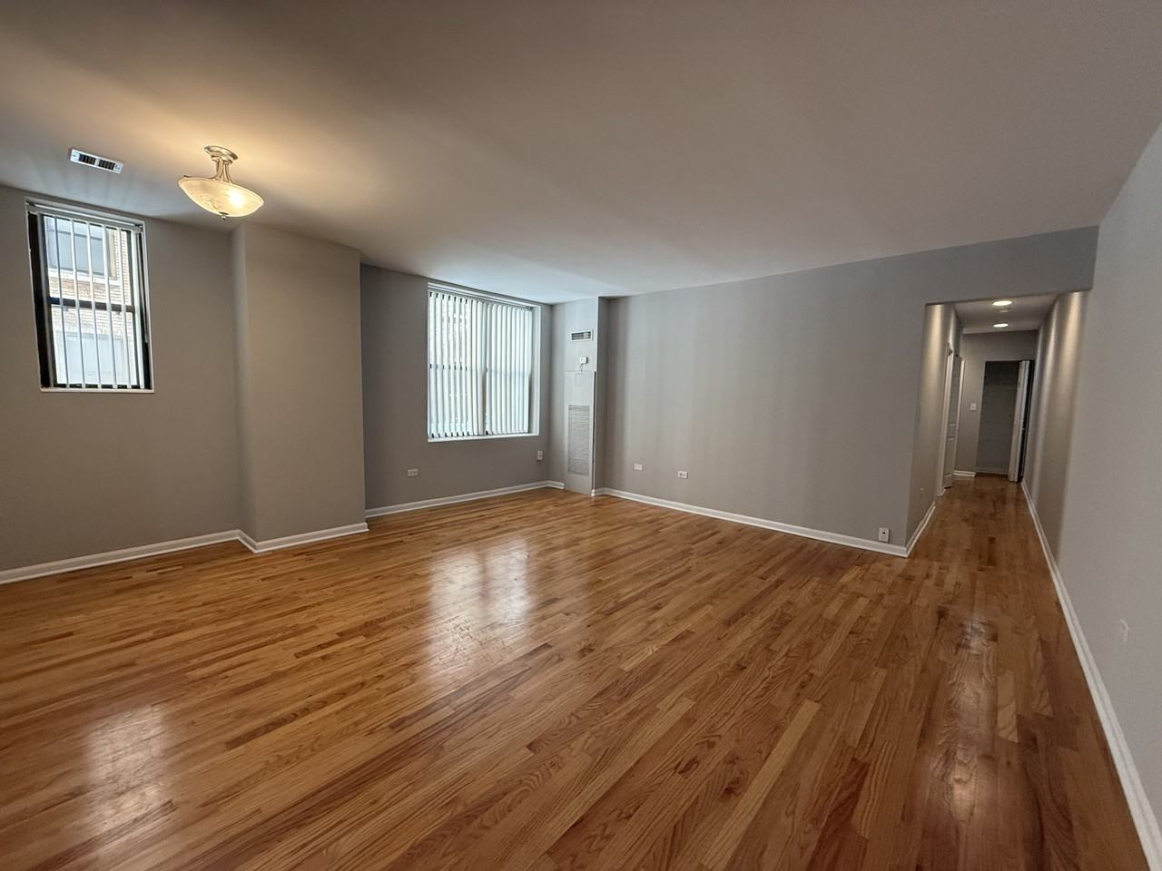 4607 N Sheridan Rd #A - Photo 3 of 20