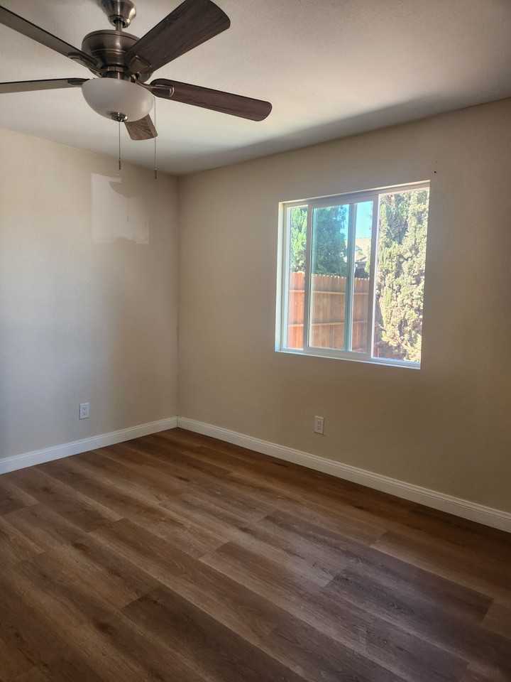 2227 Prospect Street #102 - Photo 6 of 10