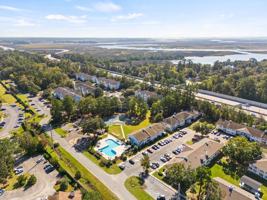 featured image of 1 Saint George Blvd