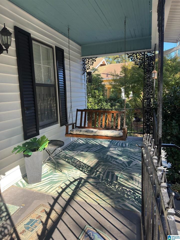 3904 8th Ct S - Photo 5 of 38