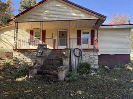 featured image of 122 Helm Rd