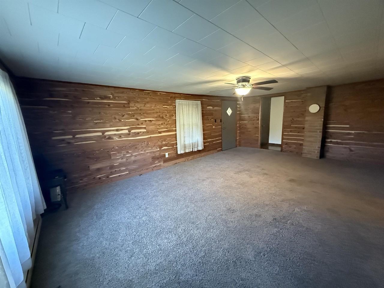 122 Helm Rd - Photo 7 of 25