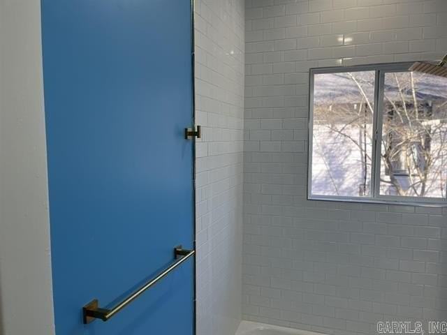 910 W 27th Ave - Photo 6 of 12