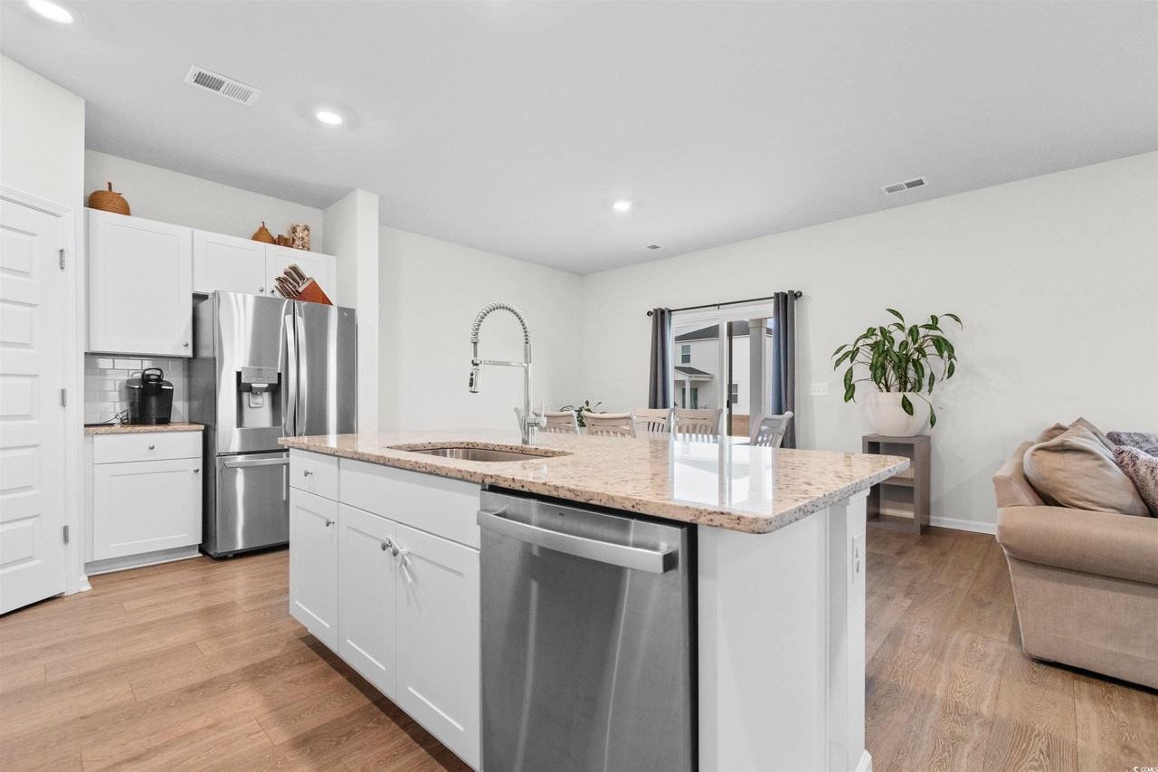 1057 Saltgrass Way - Photo 5 of 31