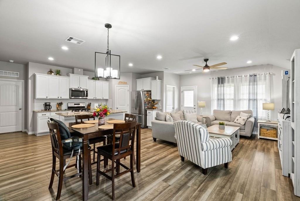 7753 Lariat Toss Drive - Photo 5 of 25