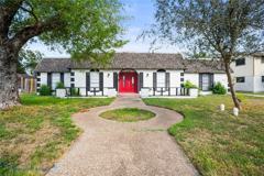 110 N University Blvd - Photo 1 of 1