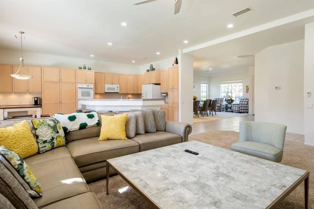 40741 Avenida Solana - Photo 5 of 19