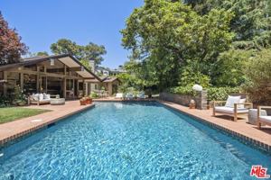 featured image of 3 Latimer Rd