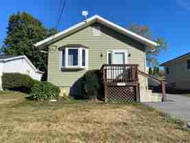 129 Hawthorne St - Photo 1 of 1