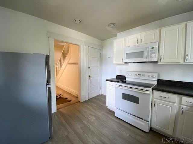 713 Linden Ave - Photo 5 of 12