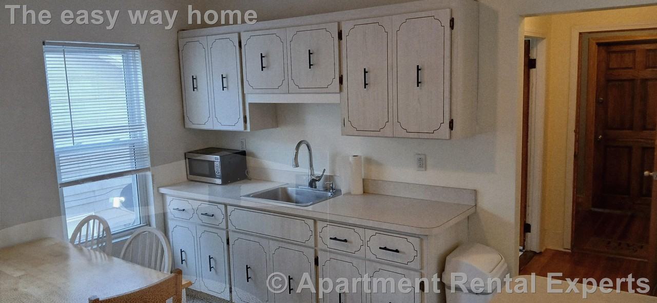 300 Park Ave #2 - Photo 2 of 10