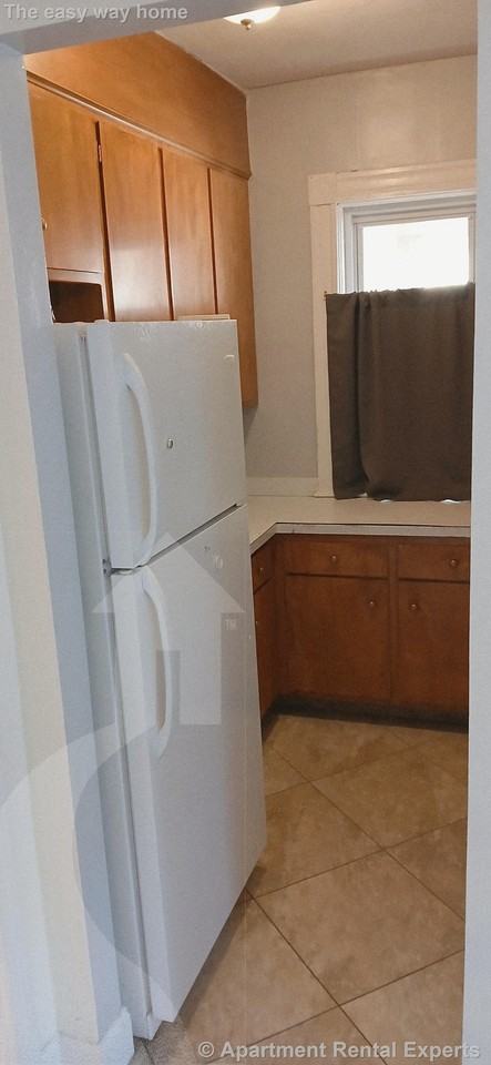 300 Park Ave #2 - Photo 6 of 10