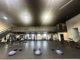 featured image of 3750 Corporate Ave