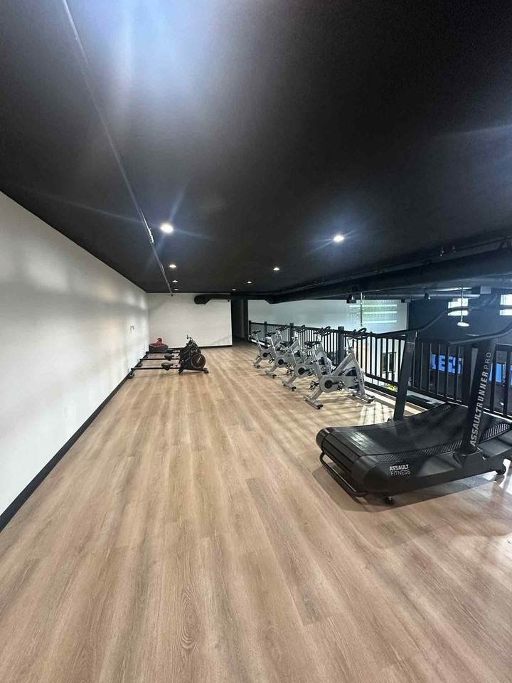 3750 Corporate Ave - Photo 4 of 14