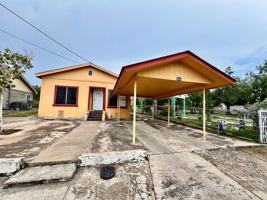 featured image of 468 Medina St