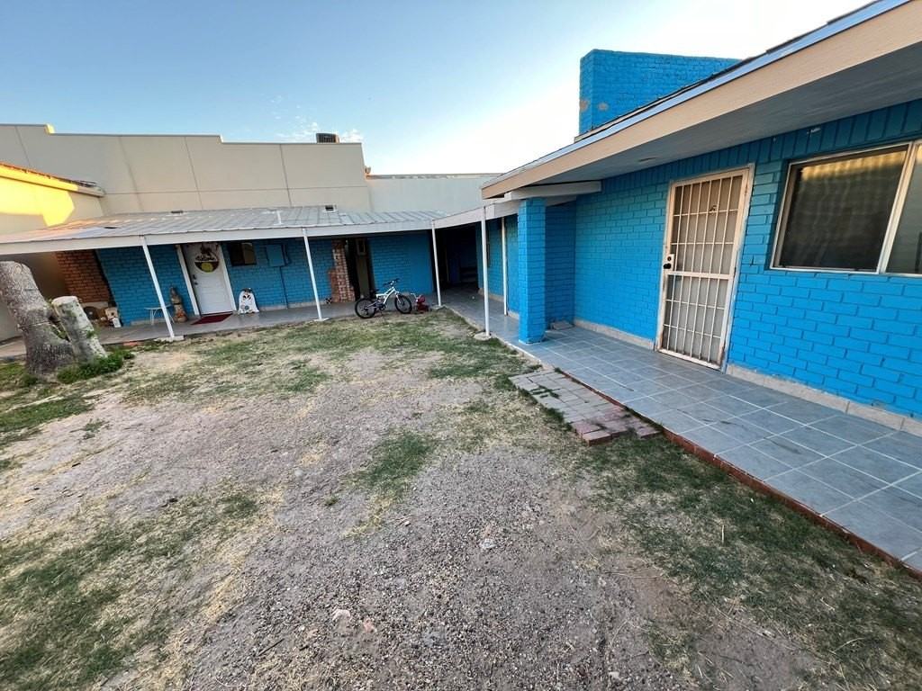 269 1/2 N Ceylon St - Photo 4 of 4