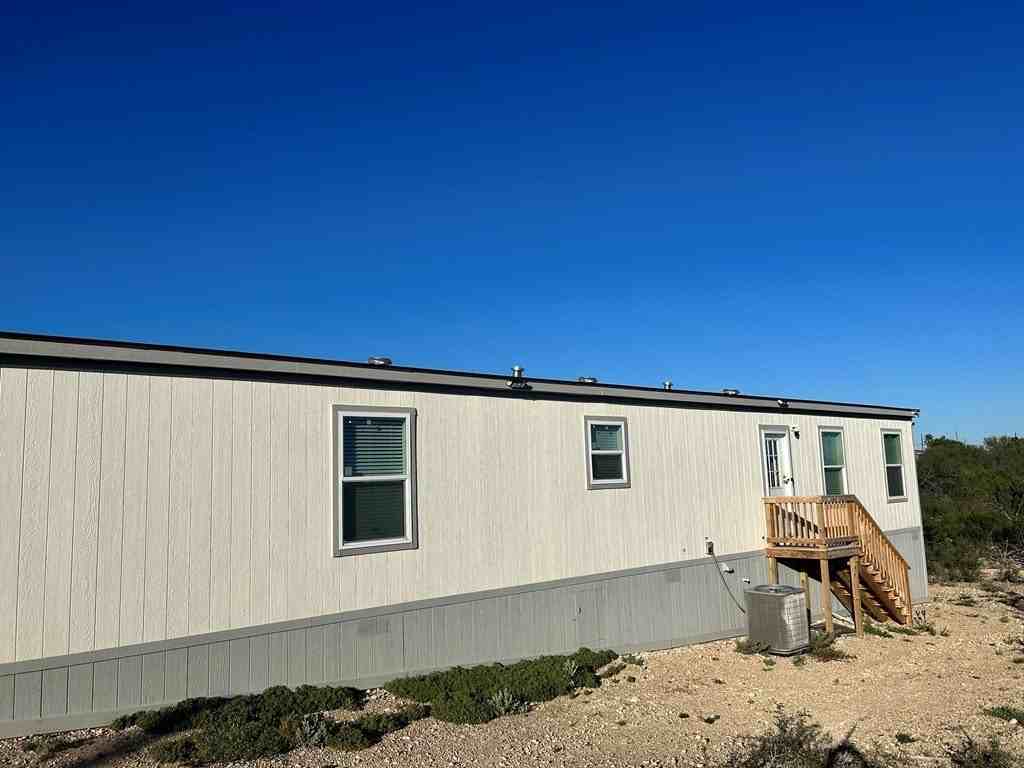 348 Remington Dr - Photo 5 of 33