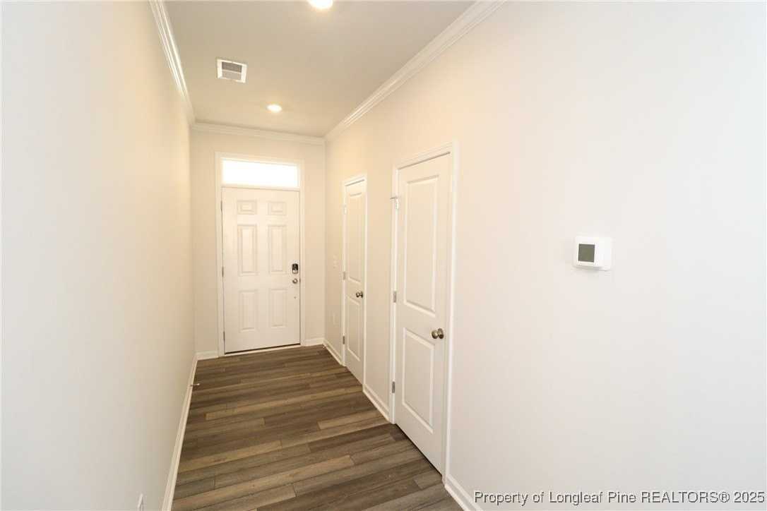 5711 Woodlawn Dr - Photo 2 of 32