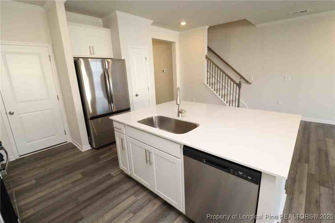 5711 Woodlawn Dr - Photo 7 of 32