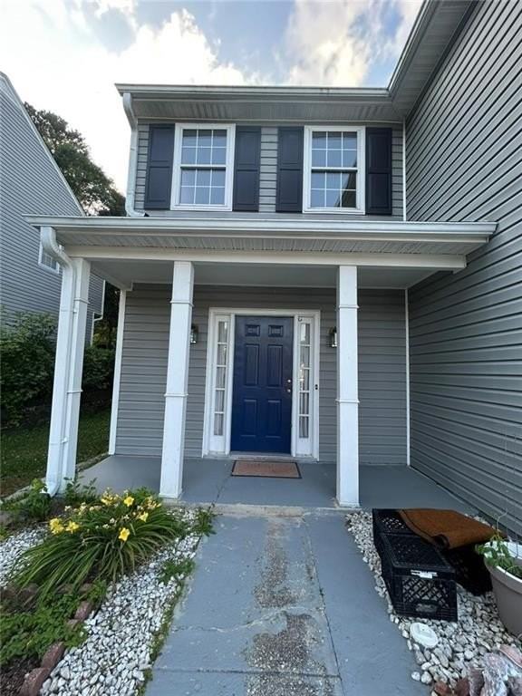 5335 Lakebrooke Run - Photo 2 of 21