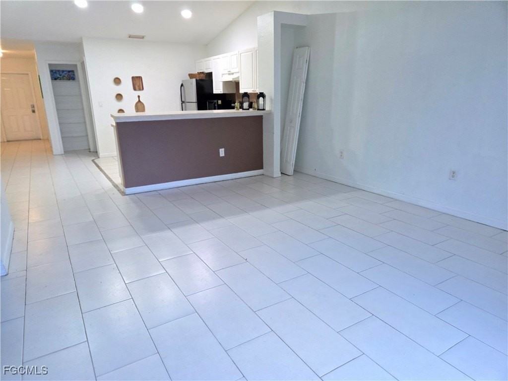 2218 Keith Ave S - Photo 2 of 7