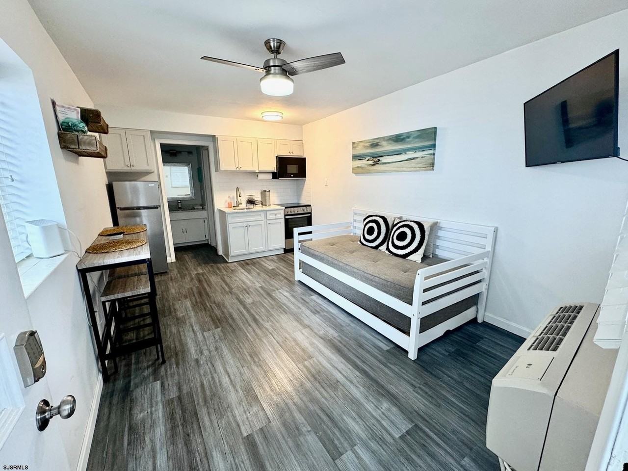 9105 Atlantic Ave #41 - Photo 2 of 10