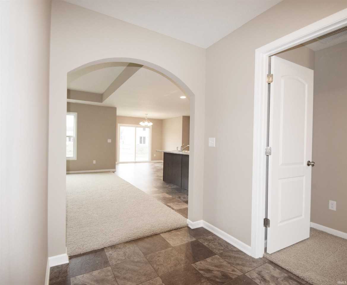 15028 Whitaker Dr - Photo 5 of 17