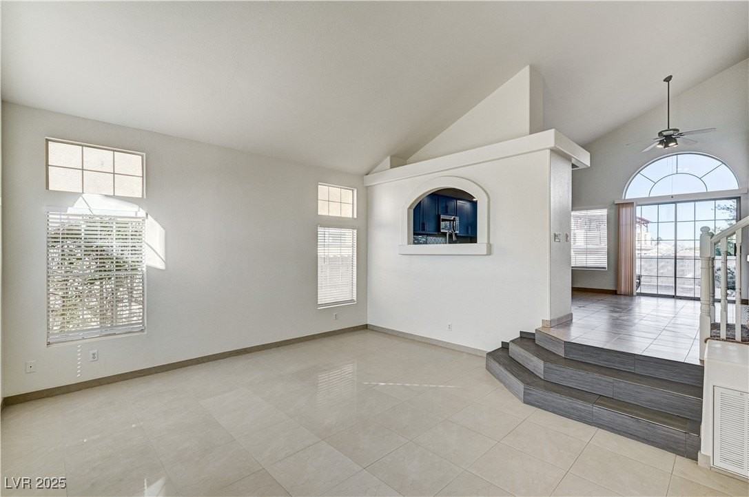 2546 Claridge Avenue #0 - Photo 5 of 46